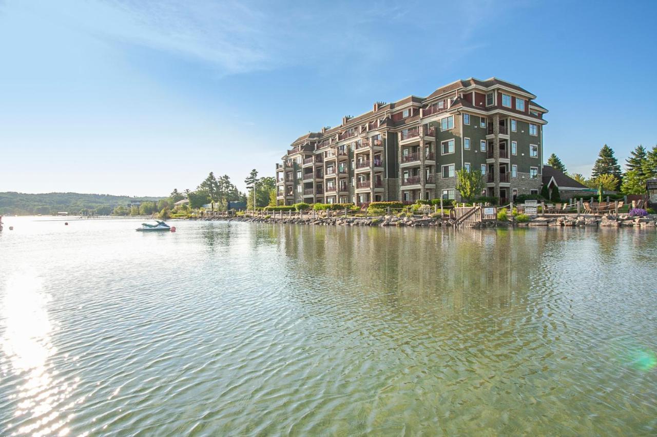 Tamarack Lodge Траверс-Сити Экстерьер фото