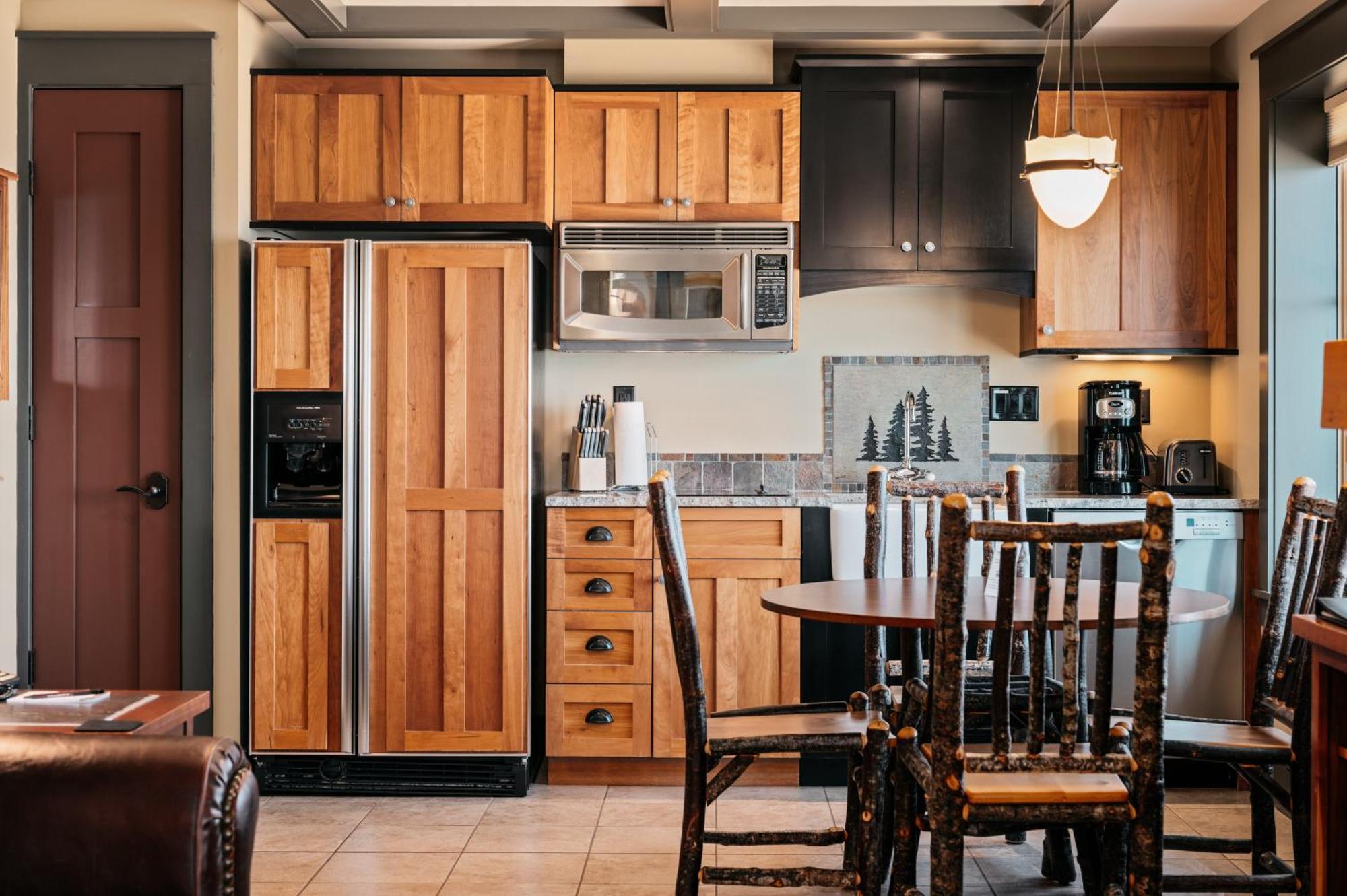 Tamarack Lodge Траверс-Сити Номер фото